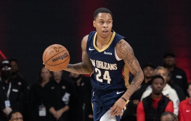 草地弹跳等 草地弹跳等