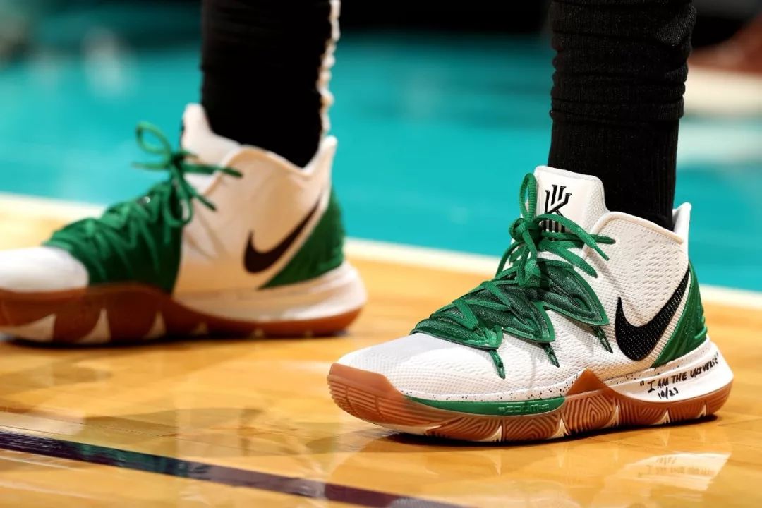 后退三步 后退三步